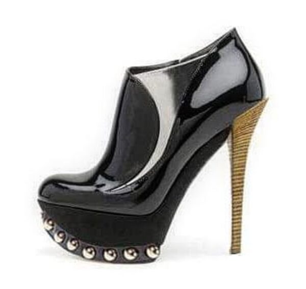 Woman Shoes - Designer Alexandre Mesquita